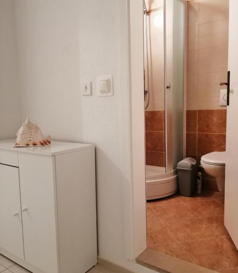 Apartment Aria Baška Voda Dış mekan fotoğraf
